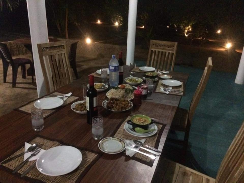 Turtles View Resort แทนกาลเล ภายนอก รูปภาพ